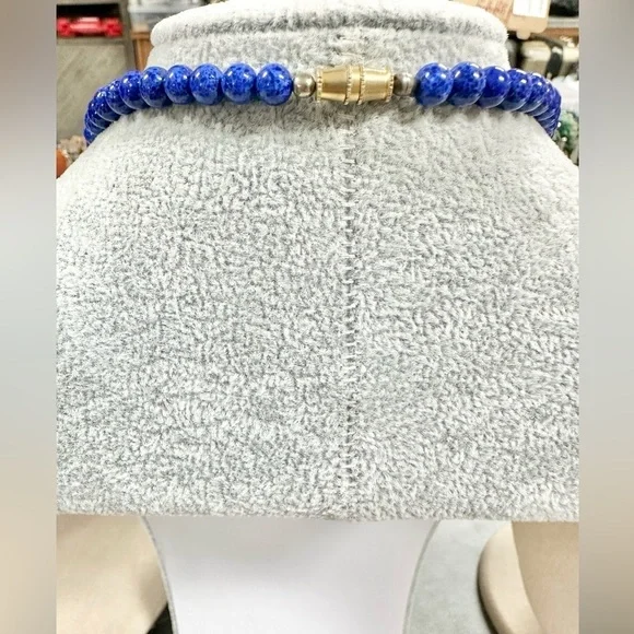 Vintage Carved Rose Sodalite Blue Pendant Lapis Lazuli Beaded Necklace - Picture 4 of 4